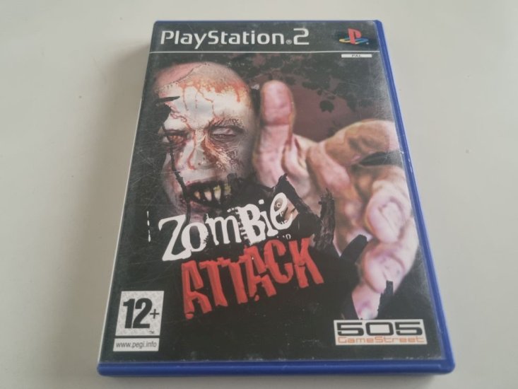 (Bild für) PS2 Zombie Attack - zum Schließen ins Bild klicken