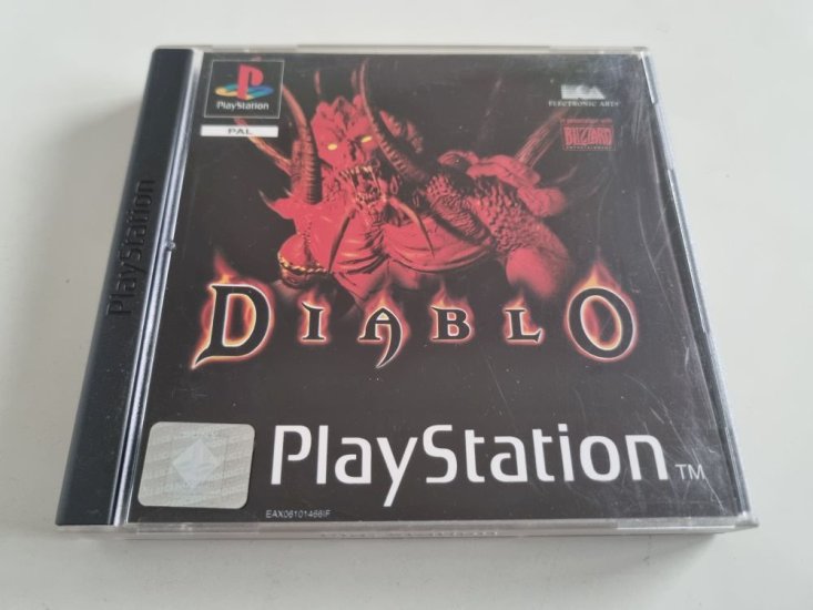 (Bild für) PS1 Diablo - zum Schließen ins Bild klicken