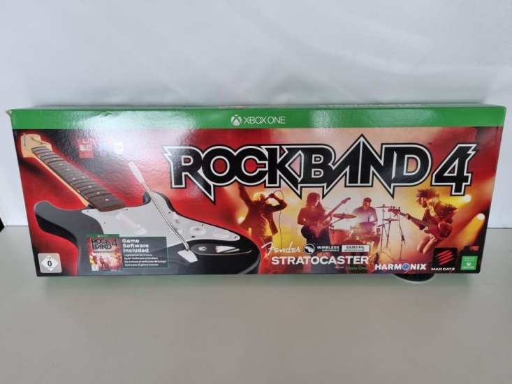 (Bild für) Xbox One Rockband 4 - Fender Stratocaster Bundle - zum Schließen ins Bild klicken