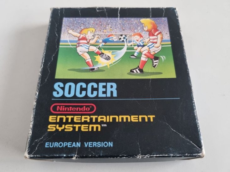 (Bild für) NES Soccer EEC - zum Schließen ins Bild klicken