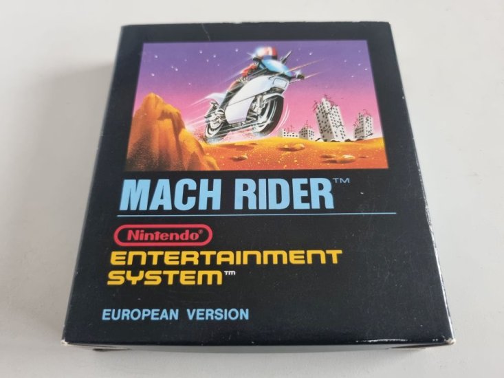 (Bild für) NES Mach Rider FRG - zum Schließen ins Bild klicken