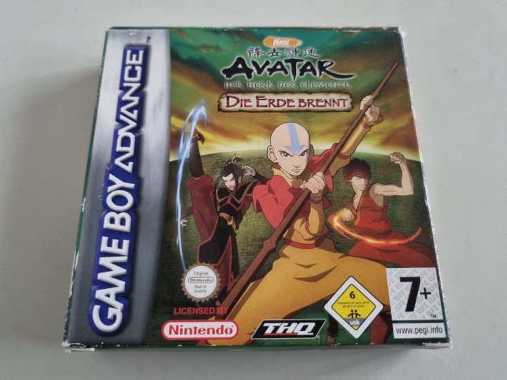 (Bild für) GBA Avatar - Der Herr der Elemente - Die Erde brennt NOE - zum Schließen ins Bild klicken