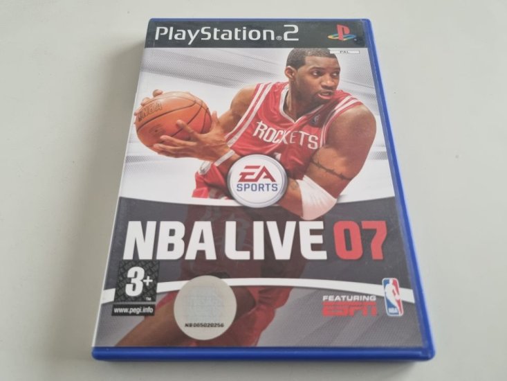 (Bild für) PS2 NBA Live 07 - zum Schließen ins Bild klicken