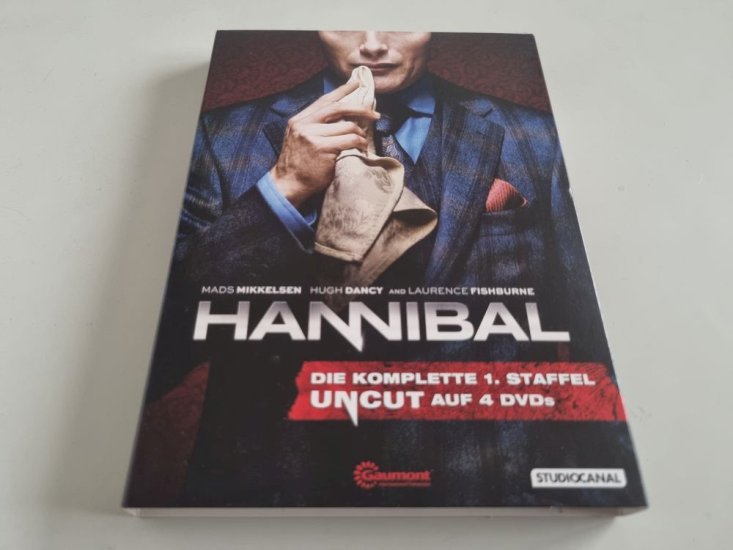 (Bild für) DVD Hannibal - Die Komplette 1. Staffel - zum Schließen ins Bild klicken