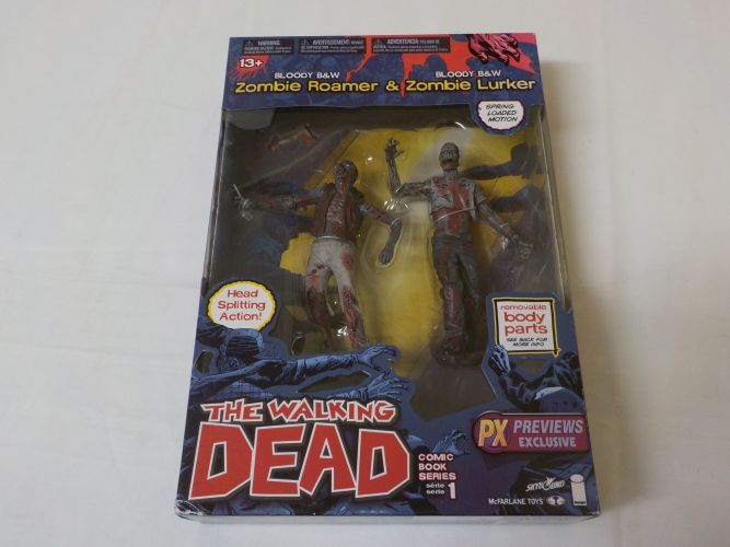 The Walking Dead Zombie Roamer & Zombie Lurker - zum Schließen ins Bild klicken