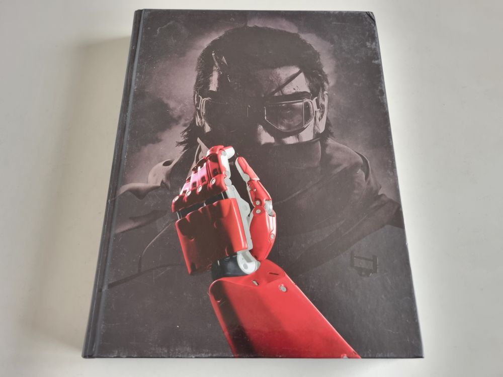 Metal Gear Solid V - Phantom Pain - Das offizielle Buch CE - zum Schließen ins Bild klicken