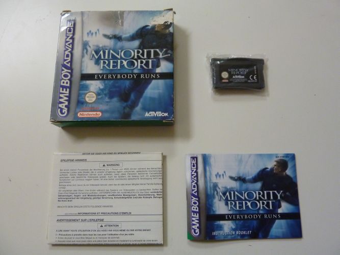 (Bild für) GBA Minority Report - Everybody Runs UKV - zum Schließen ins Bild klicken