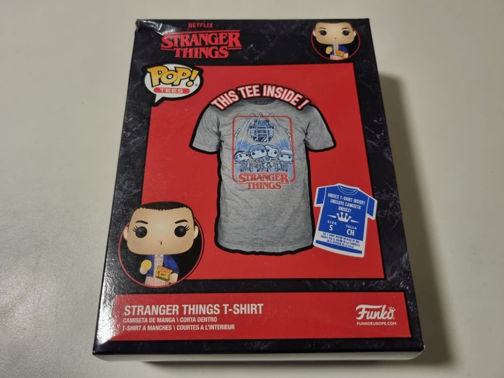 Stranger Things T-Shirt, Pop! Tees - zum Schließen ins Bild klicken