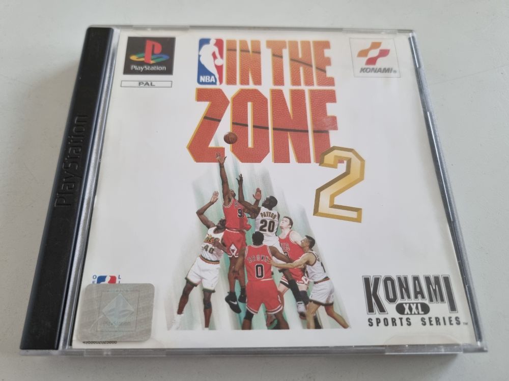 (Bild für) PS1 NBA in the Zone 2 - zum Schließen ins Bild klicken