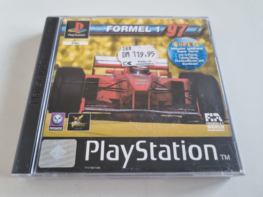 (Bild für) PS1 Formel 1 97 - zum Schließen ins Bild klicken