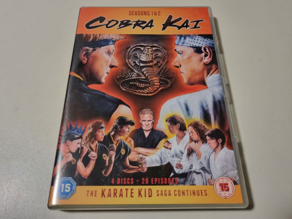 (Bild für) DVD Cobra Kai - Seasons 1 & 2 - zum Schließen ins Bild klicken