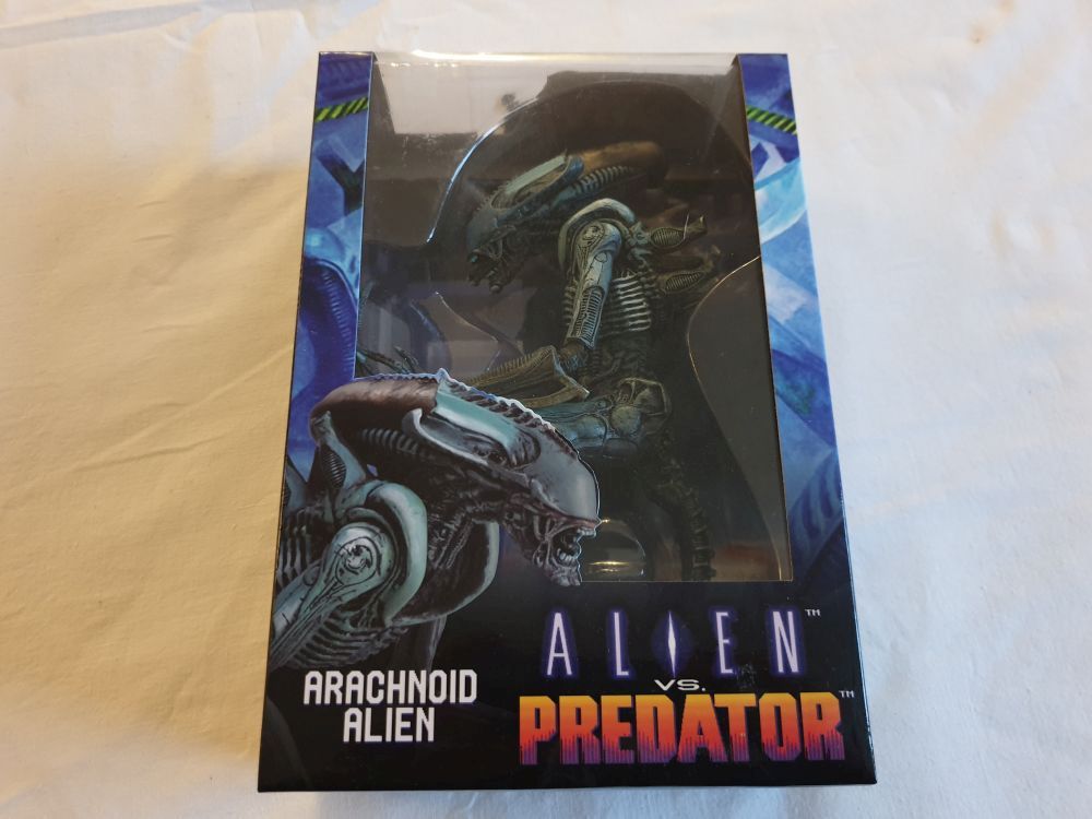 (Bild für) Arachnoid Alien - Alien vs. Predator - zum Schließen ins Bild klicken