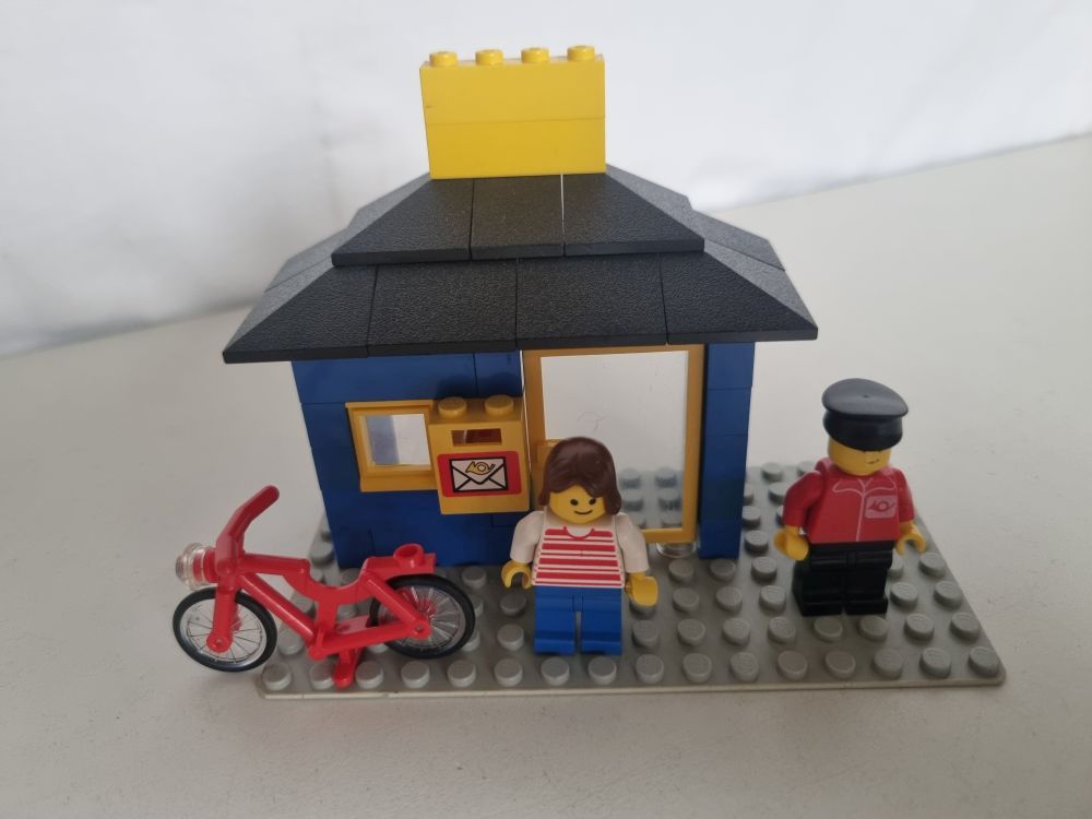 (Bild für) Lego 6689 - City Post Station - zum Schließen ins Bild klicken