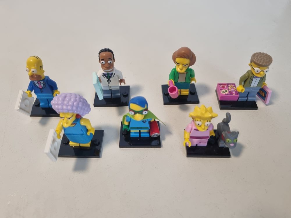 (Bild für) Lego - Simpsons Figuren Lot - zum Schließen ins Bild klicken