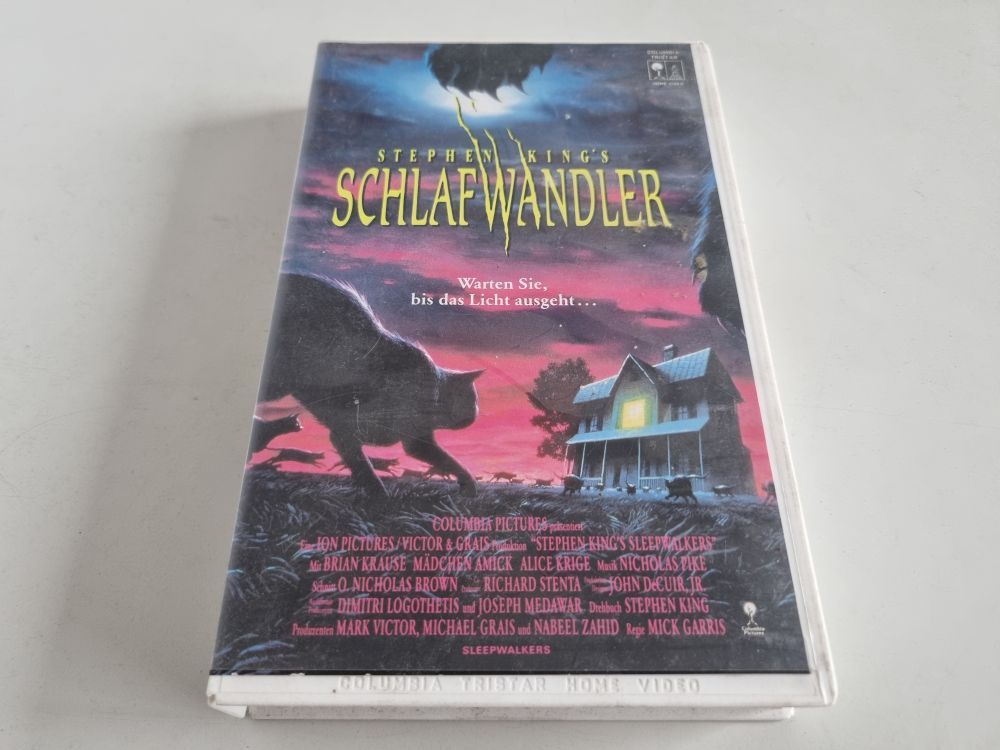 (Bild für) VHS Stephen King's Schlafwandler - zum Schließen ins Bild klicken