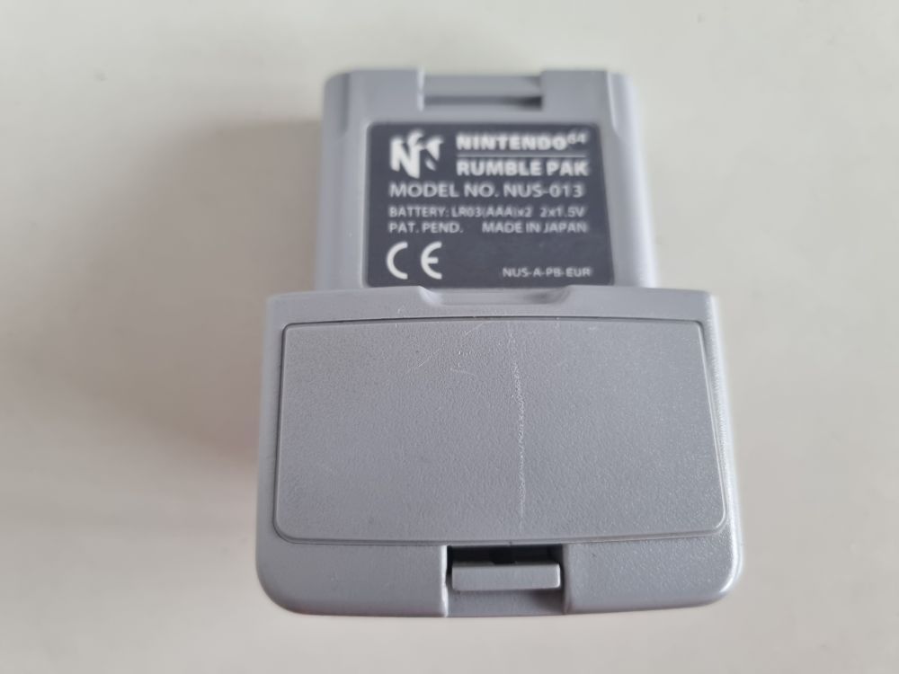 (Bild für) N64 Rumble Pak - zum Schließen ins Bild klicken