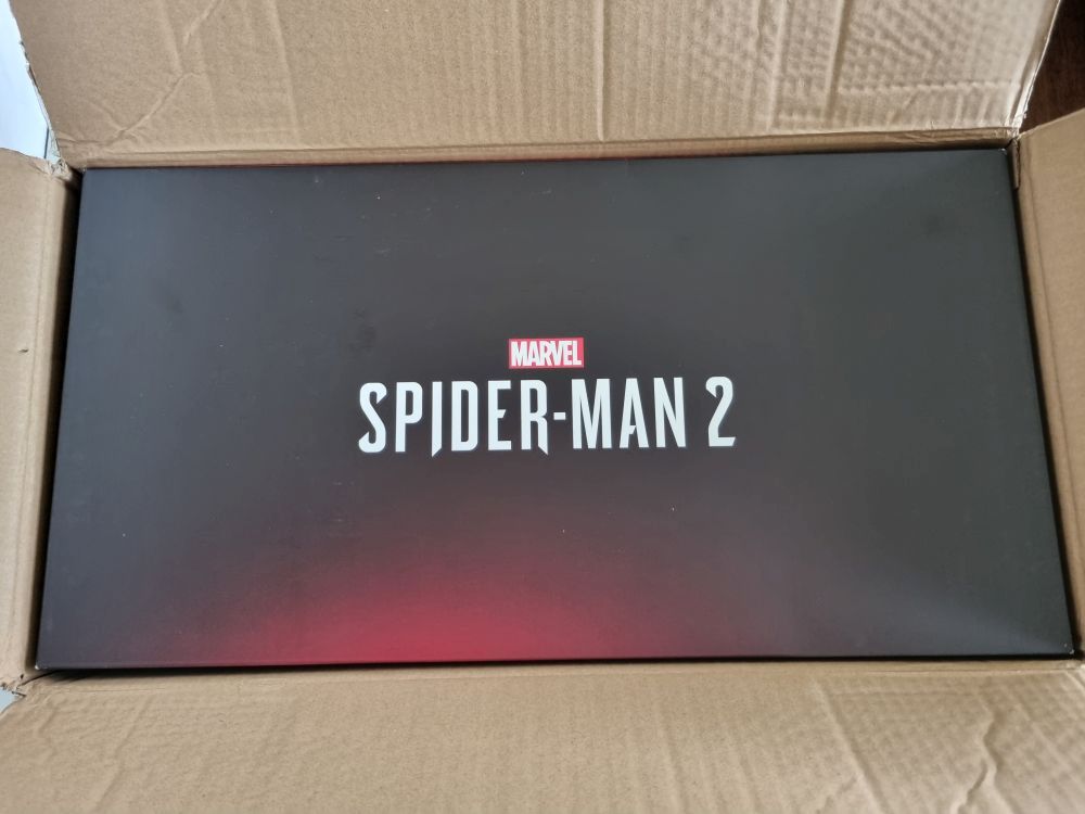 (Bild für) PS5 Spider-Man 2 - Collector's Edition - zum Schließen ins Bild klicken
