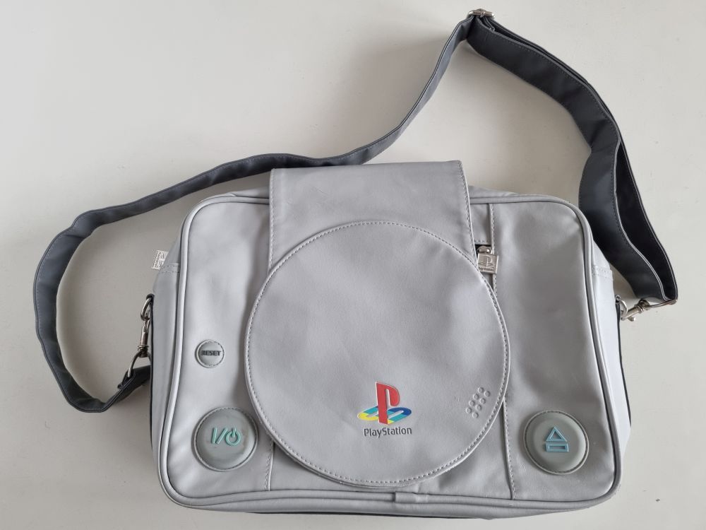 (Bild für) PS1 Tasche - zum Schließen ins Bild klicken