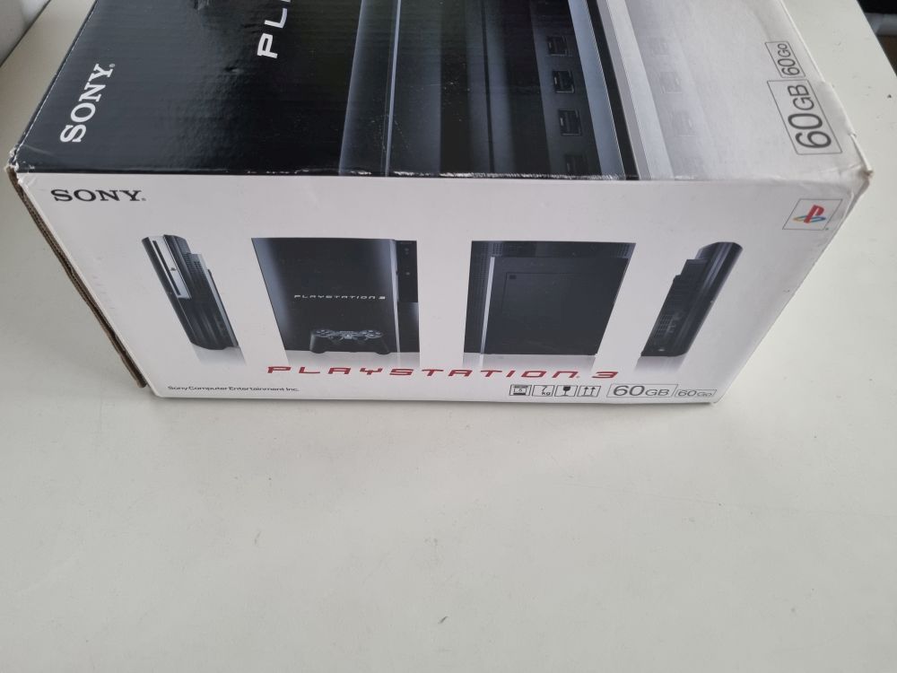 (Bild für) PS3 Konsole Fat CECHC04 60GB - zum Schließen ins Bild klicken
