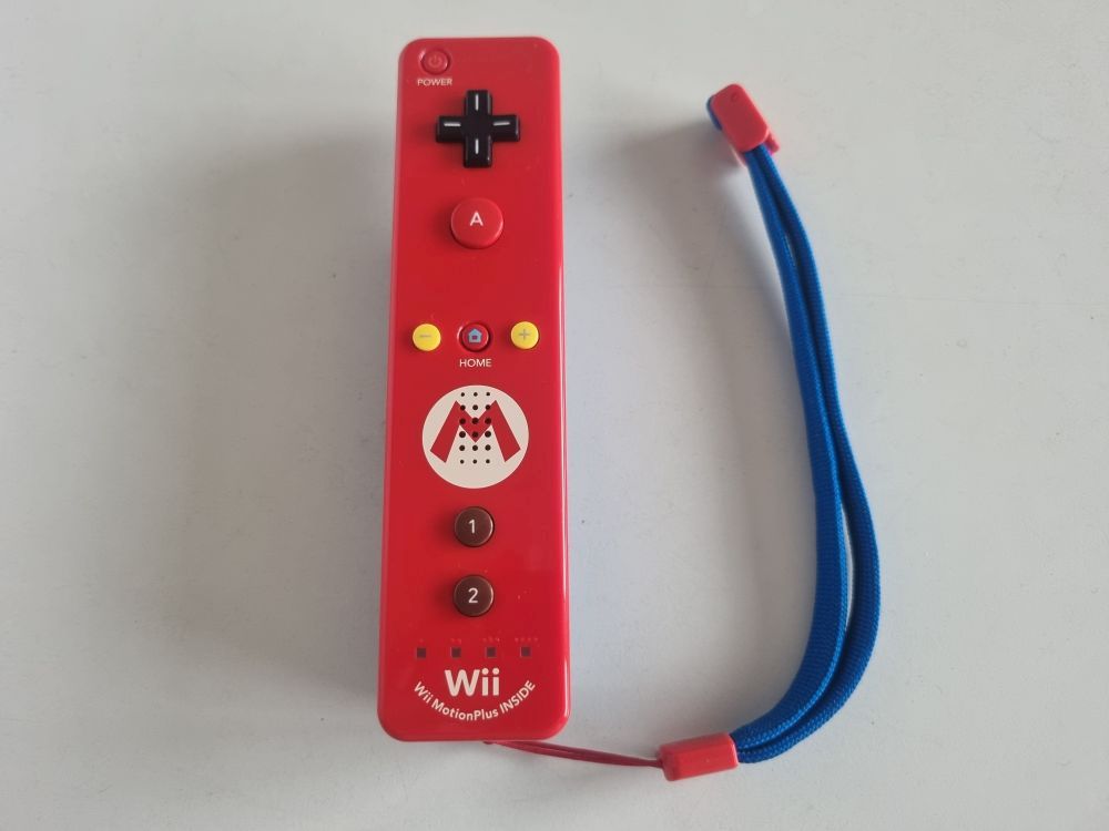 (Bild für) Wii U Remote Plus - Mario Edition - zum Schließen ins Bild klicken