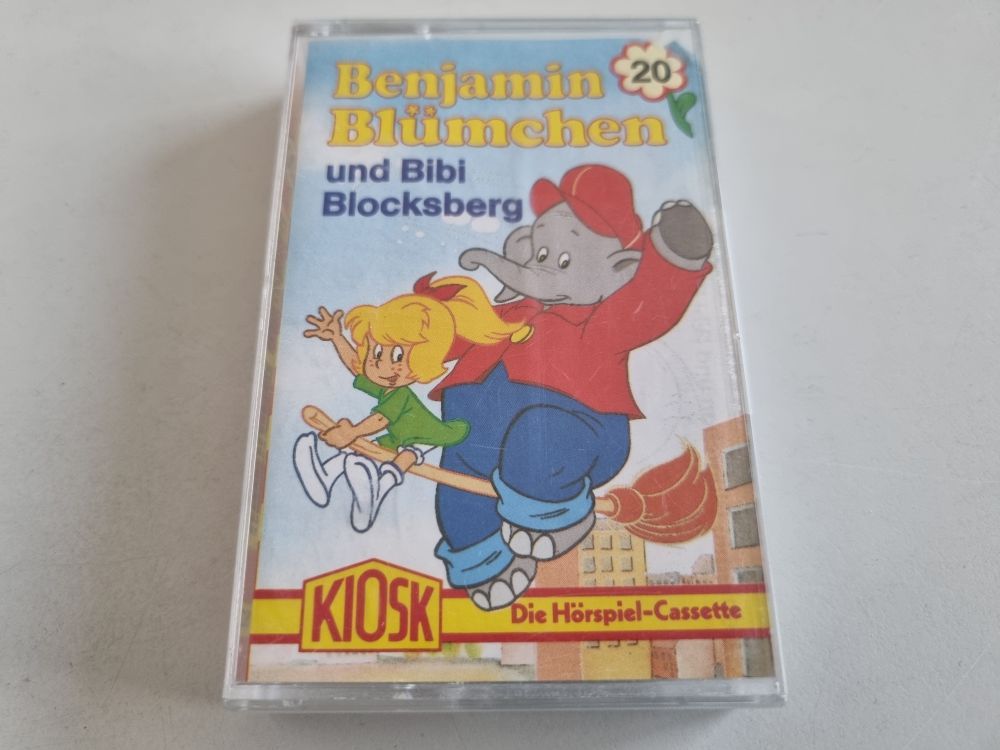 (Bild für) MC Benjamin Blümchen - 20 und Bibi Blocksberg - zum Schließen ins Bild klicken