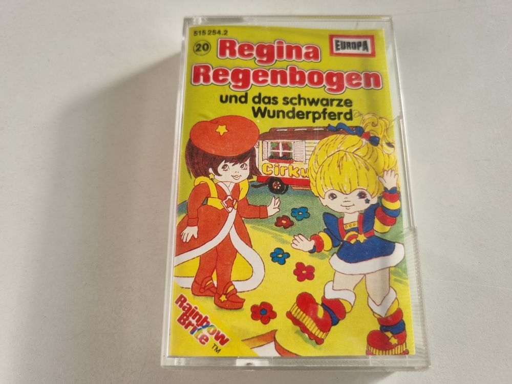 (Bild für) MC Regina Regenbogen - 20 und das schwarze Wunderpferd - zum Schließen ins Bild klicken