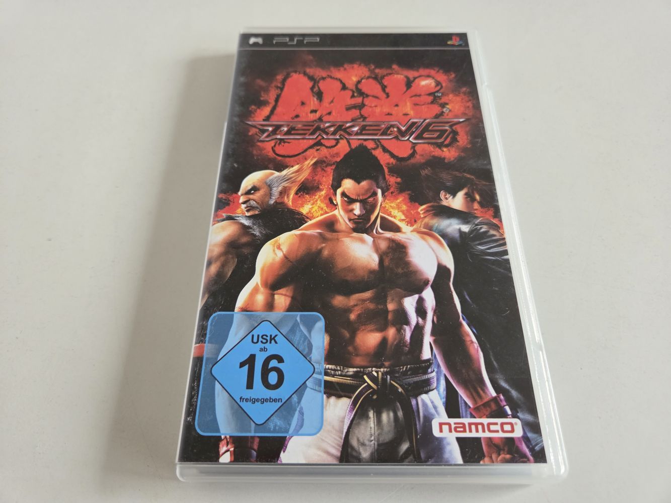 (Bild für) PSP Tekken 6 - zum Schließen ins Bild klicken