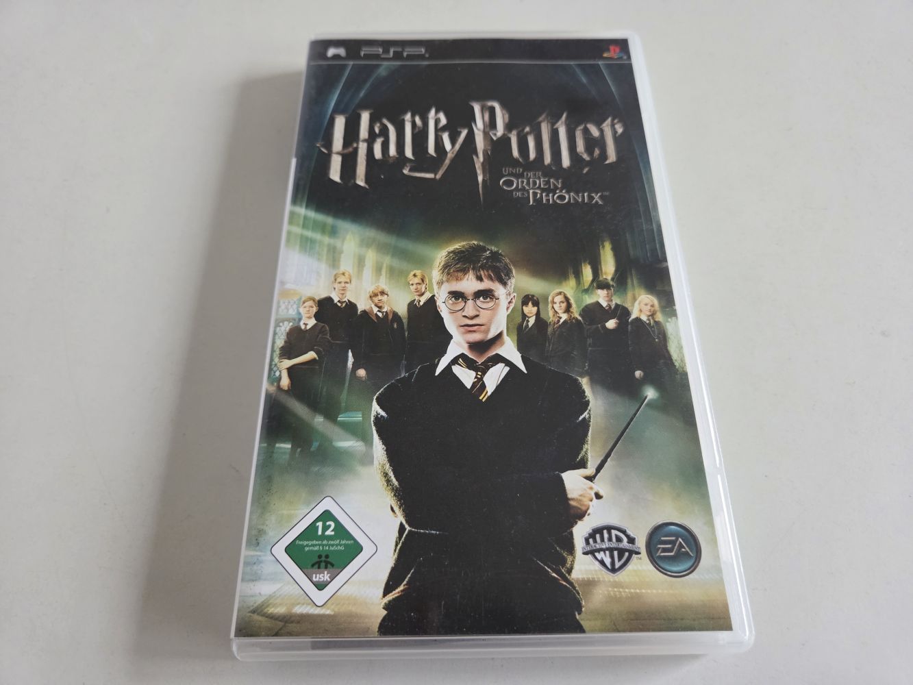 (Bild für) PSP Harry Potter und der Orden des Phönix - zum Schließen ins Bild klicken