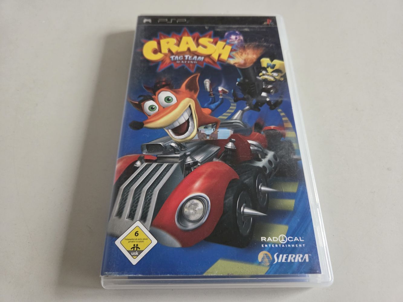 (Bild für) PSP Crash - Tag Team Racing - zum Schließen ins Bild klicken