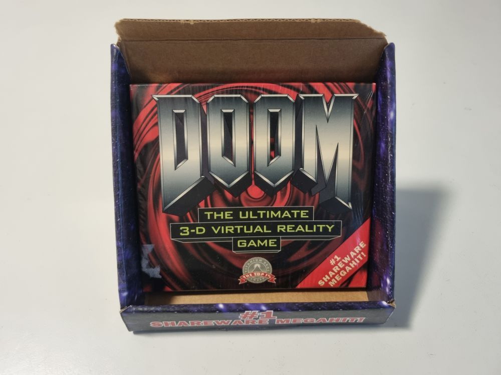 PC Doom - Shareware Megahit + Display - zum Schließen ins Bild klicken