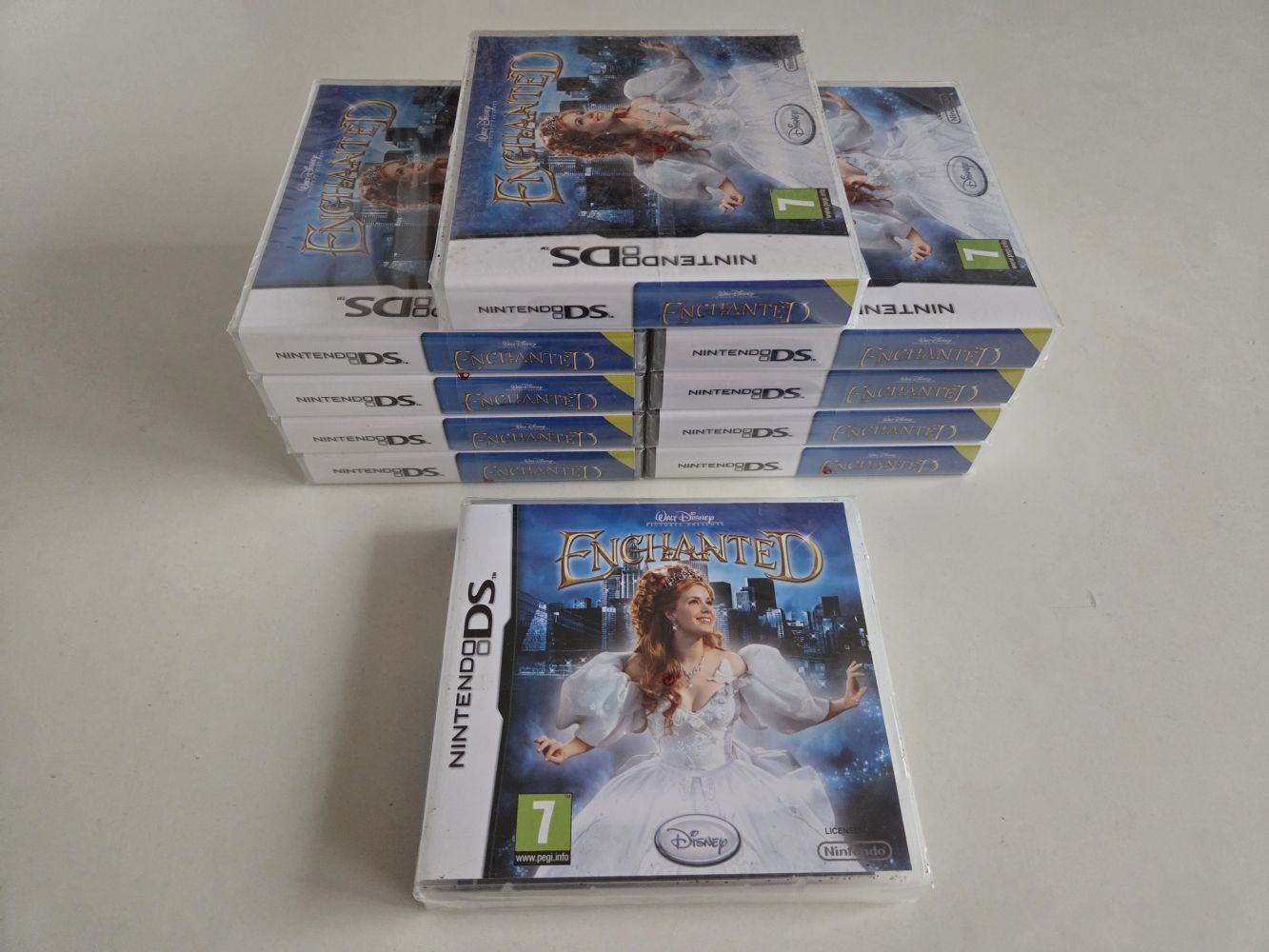 (Bild für) DS Enchanted SCN - zum Schließen ins Bild klicken