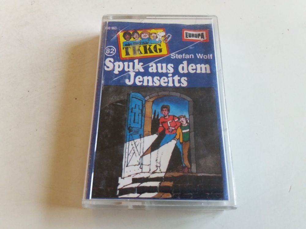 (Bild für) MC TKKG - 82 Spuk aus dem Jenseits - zum Schließen ins Bild klicken