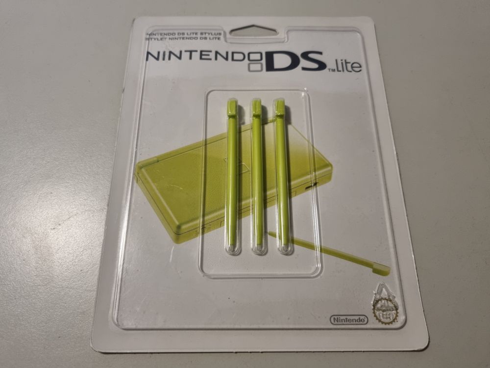 DS Lite Stylus - Green - zum Schließen ins Bild klicken