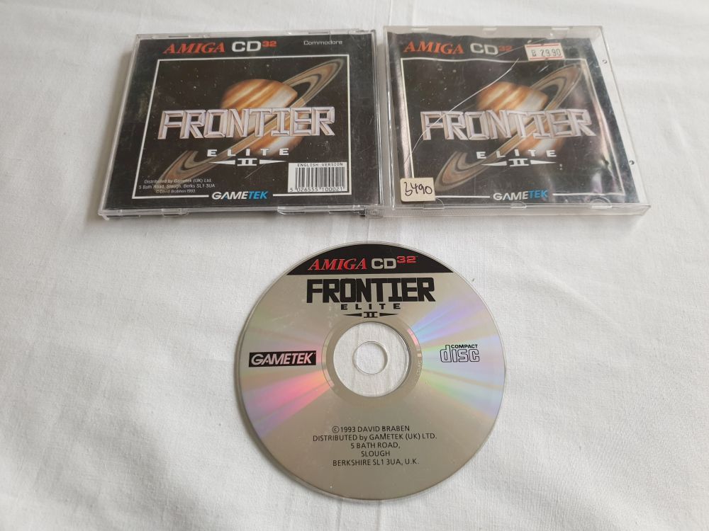 (Bild für) Amiga CD32 Frontier - Elite II - zum Schließen ins Bild klicken
