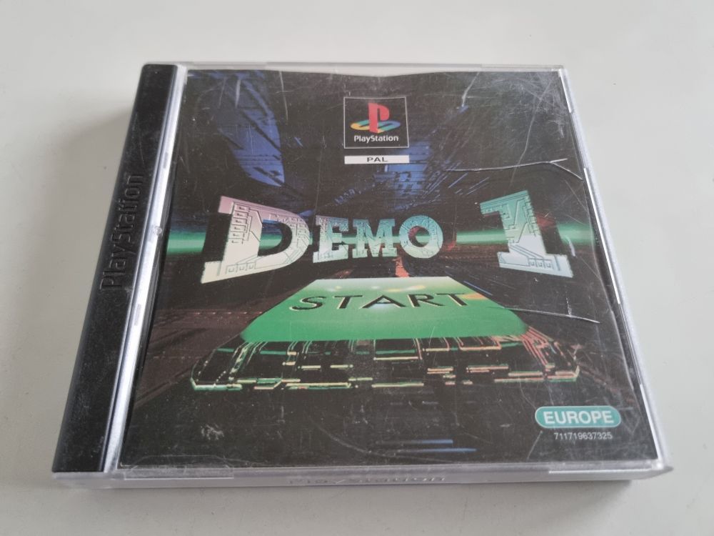 (Bild für) PS1 Demo 1 - zum Schließen ins Bild klicken