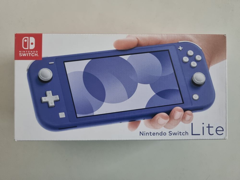 Switch Lite Blue - zum Schließen ins Bild klicken