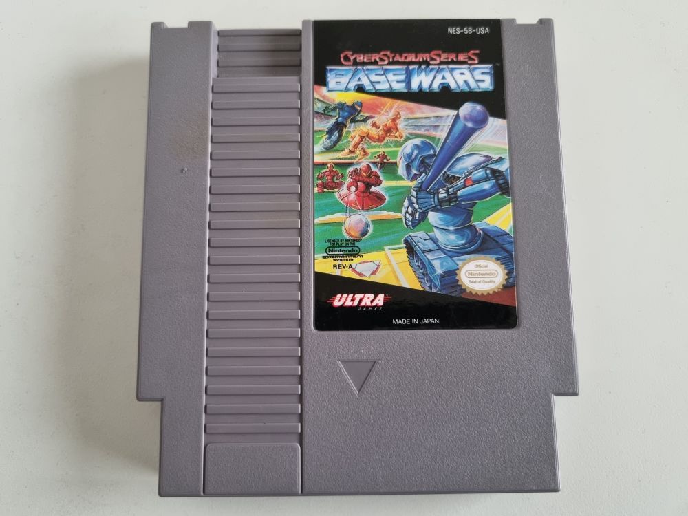 (Bild für) NES Cyber Stadium Series - Base Wars USA - zum Schließen ins Bild klicken