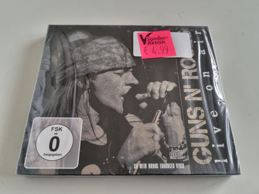 (Bild für) CD Guns 'N Roses - Live on Air - zum Schließen ins Bild klicken