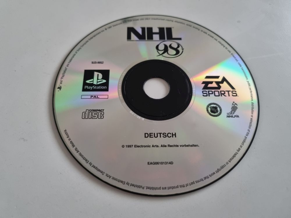 (Bild für) PS1 NHL 98 - zum Schließen ins Bild klicken