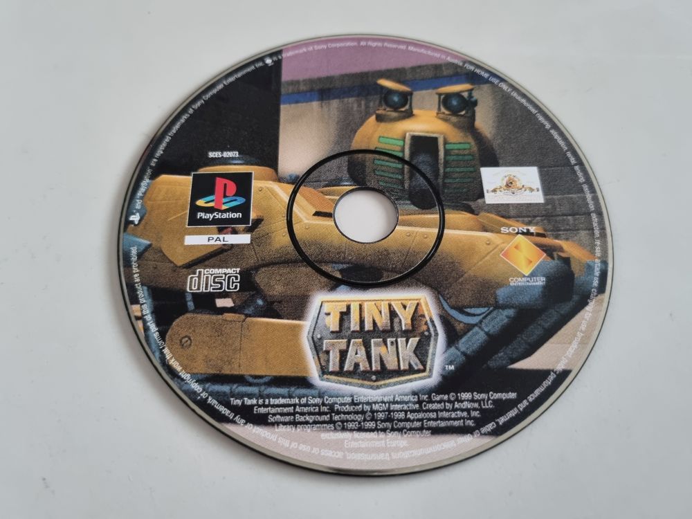 (Bild für) PS1 Tiny Tank - zum Schließen ins Bild klicken