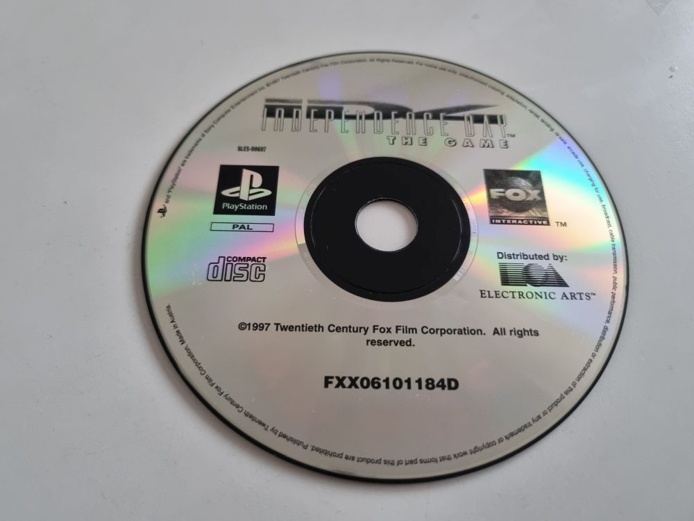 (Bild für) PS1 Independence Day - The Game - zum Schließen ins Bild klicken