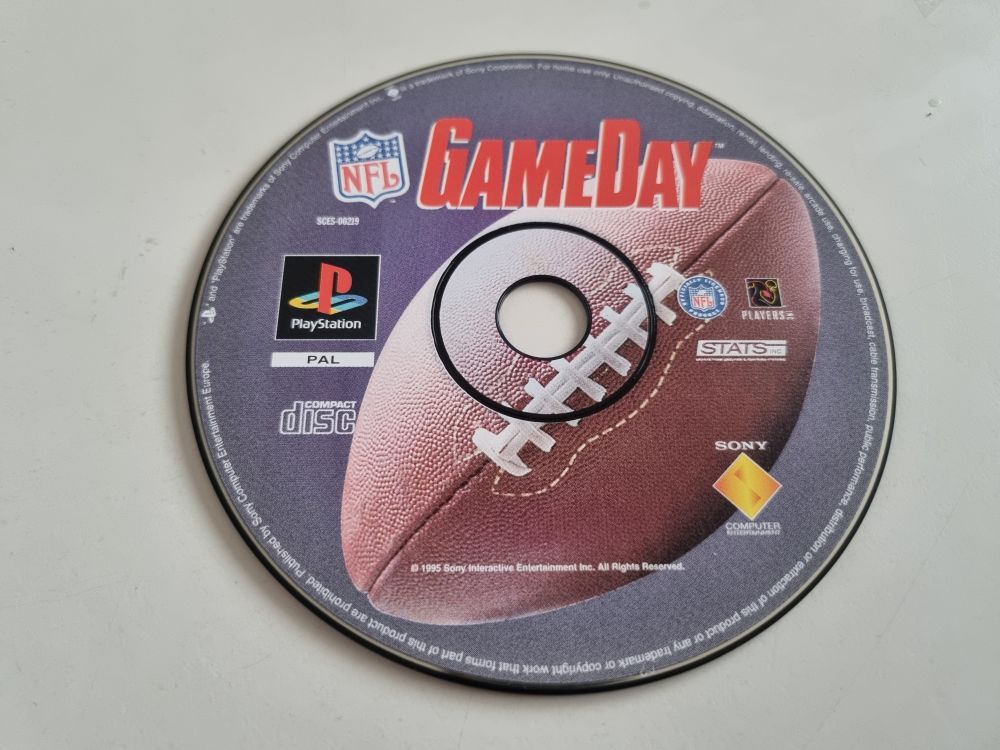 (Bild für) PS1 NFL Gameday - zum Schließen ins Bild klicken