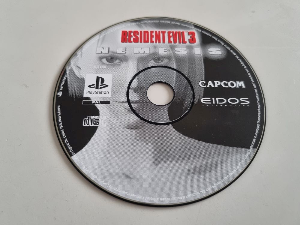 (Bild für) PS1 Resident Evil 3 - Nemesis - zum Schließen ins Bild klicken