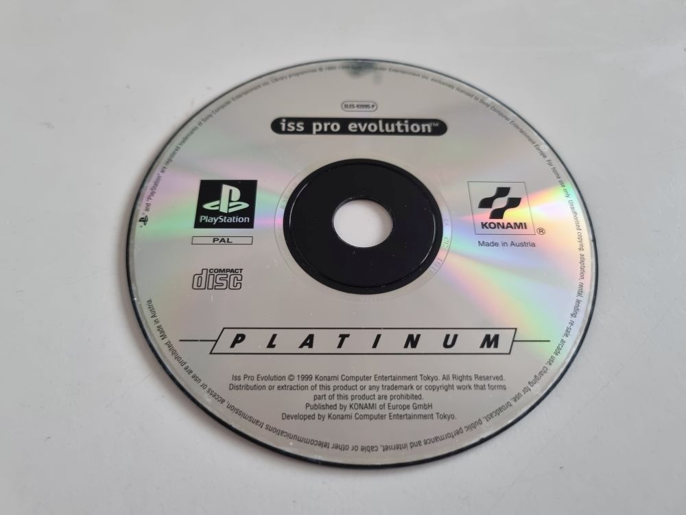 (Bild für) PS1 ISS Pro Evolution - zum Schließen ins Bild klicken