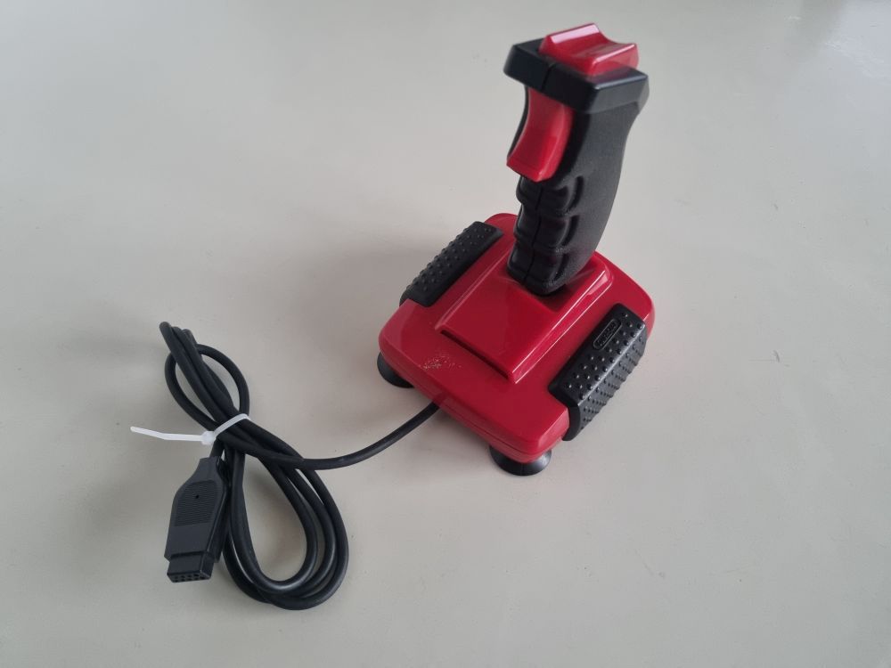 (Bild für) Atari 2600 Quickshot II Turbo - zum Schließen ins Bild klicken