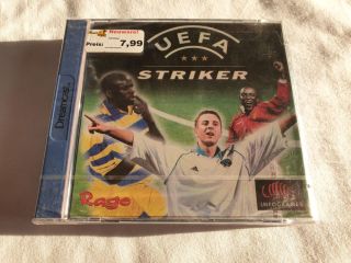 DC UEFA Striker